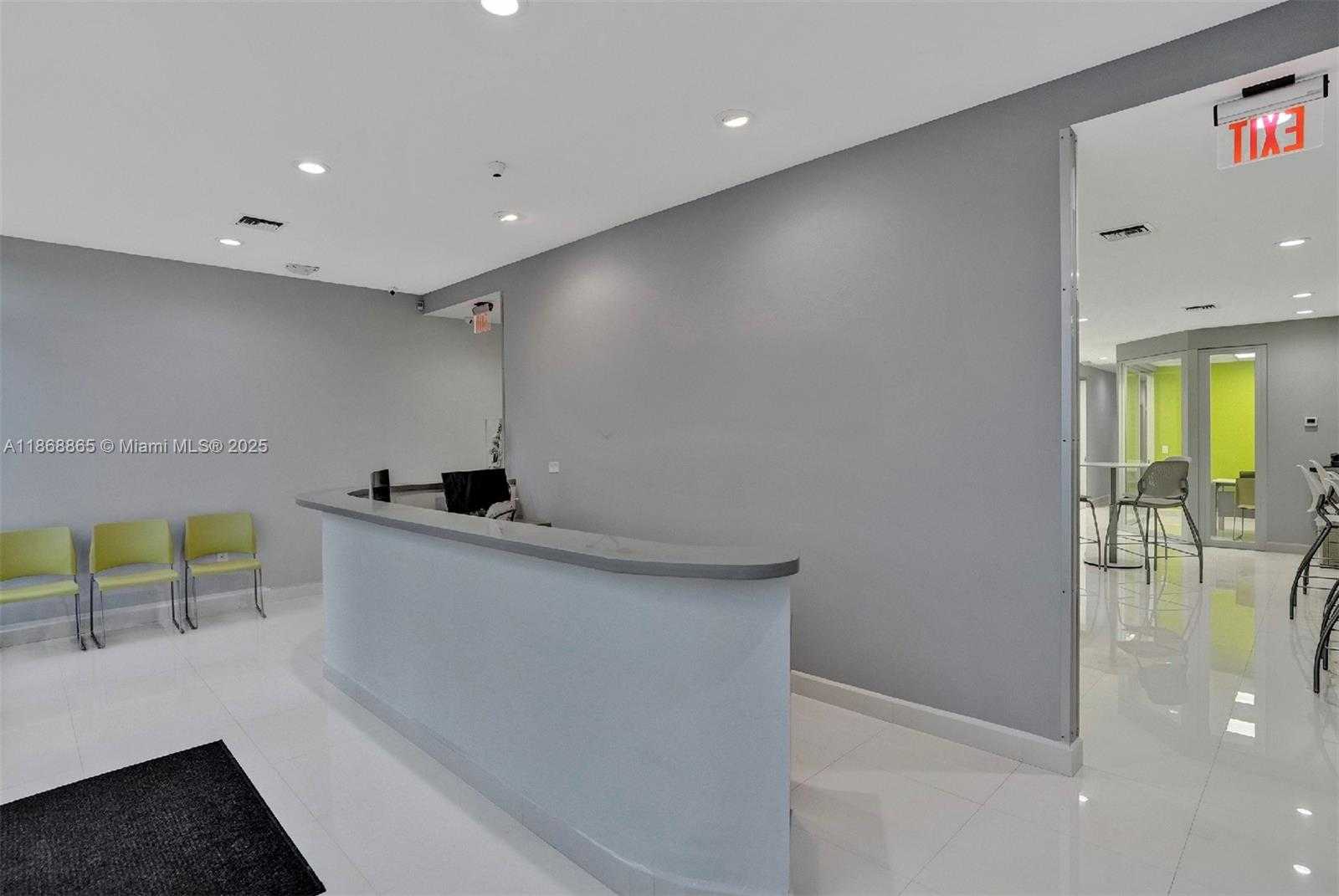 Small Image of 2411 HOLLYWOOD BLVD, Hollywood Number 2