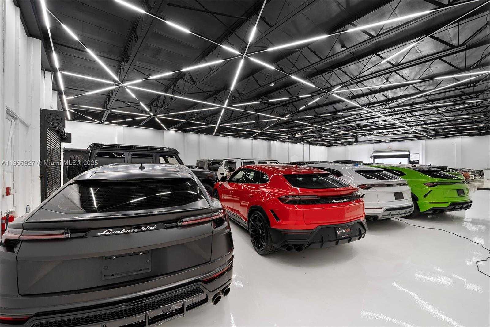 Small Image of 8700 NORTH WEST 7TH AVE, Miami Number 13