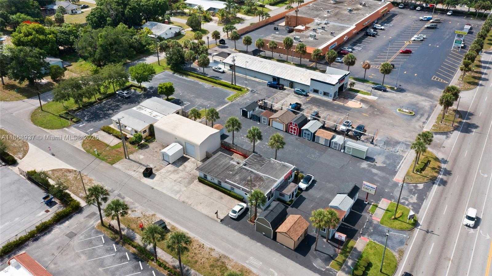 Small Image of 2402 SOUTH US HWY 1, Fort Pierce Number 11