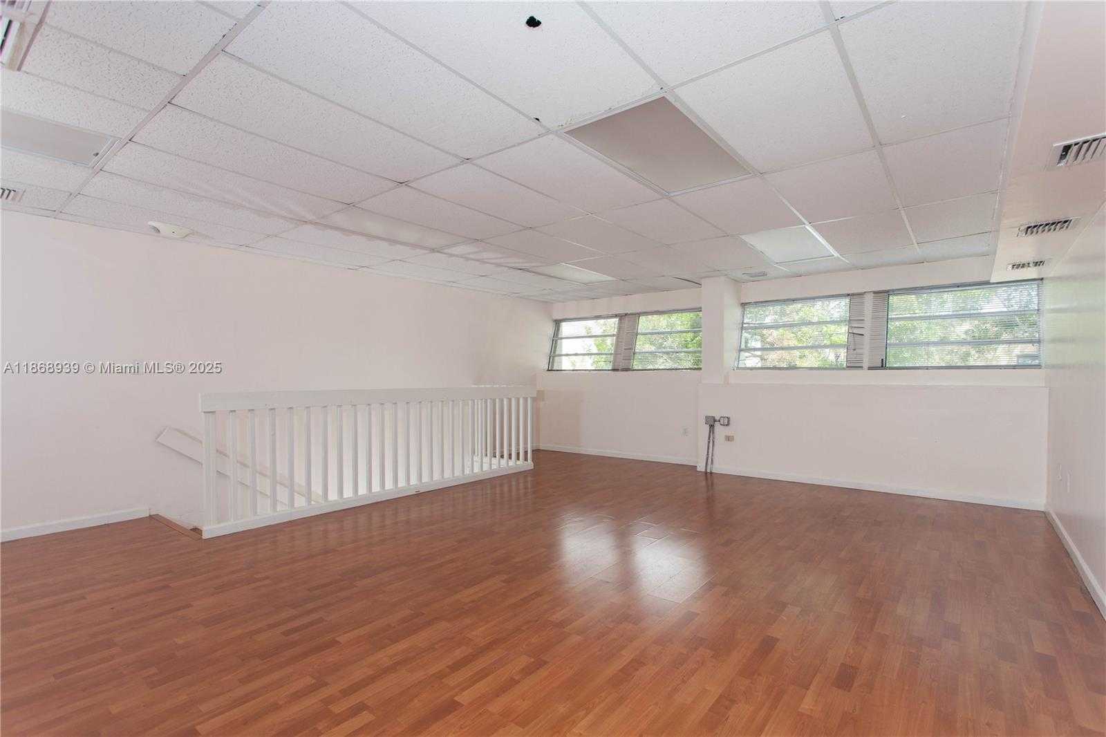 Small Image of 12051 SOUTH WEST 131ST AVE #12051, Miami Number 7