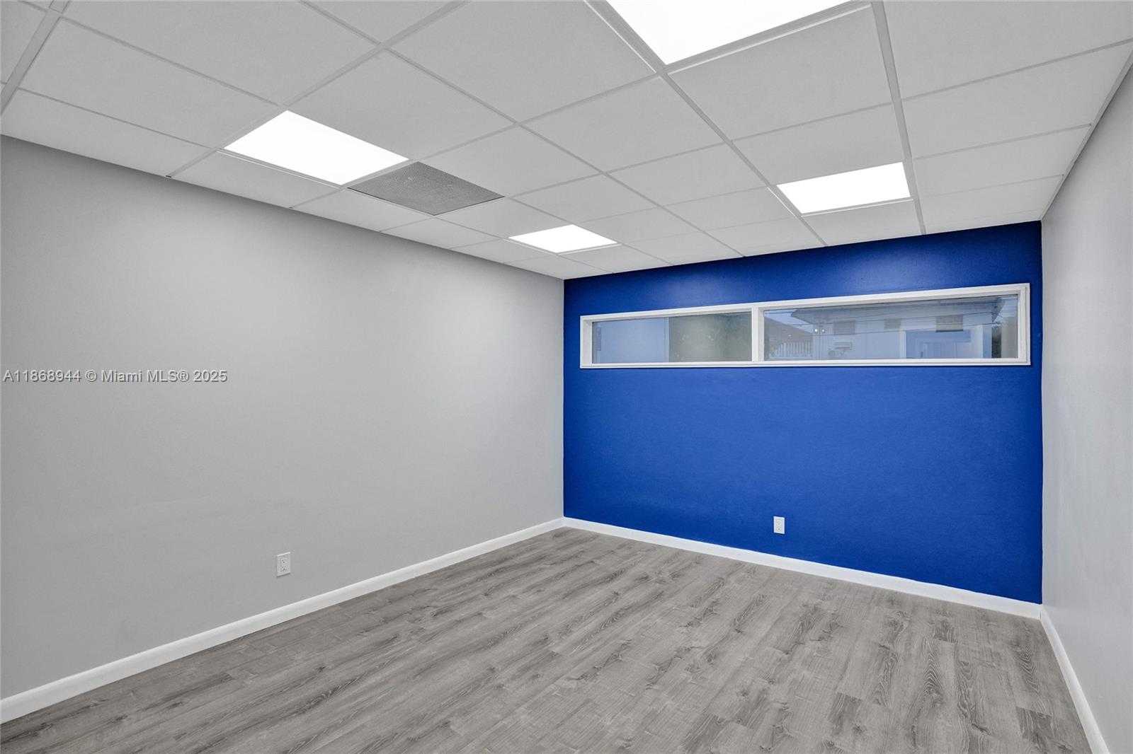 Small Image of 2419 HOLLYWOOD BLVD, Hollywood Number 24
