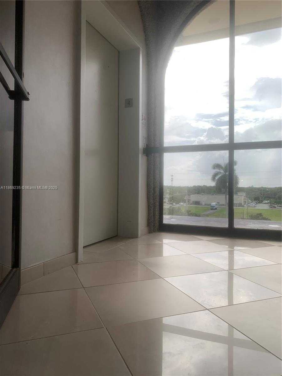 Small Image of 15600 SOUTH WEST 15600 SW 288 ST #310, Homestead Number 24