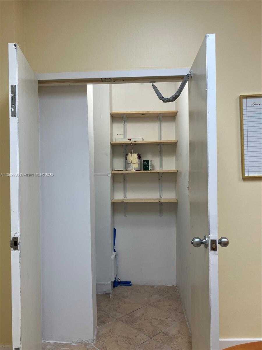 Small Image of 15600 SOUTH WEST 15600 SW 288 ST #310, Homestead Number 31