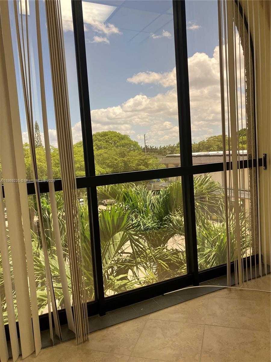 Small Image of 15600 SOUTH WEST 15600 SW 288 ST #310, Homestead Number 34