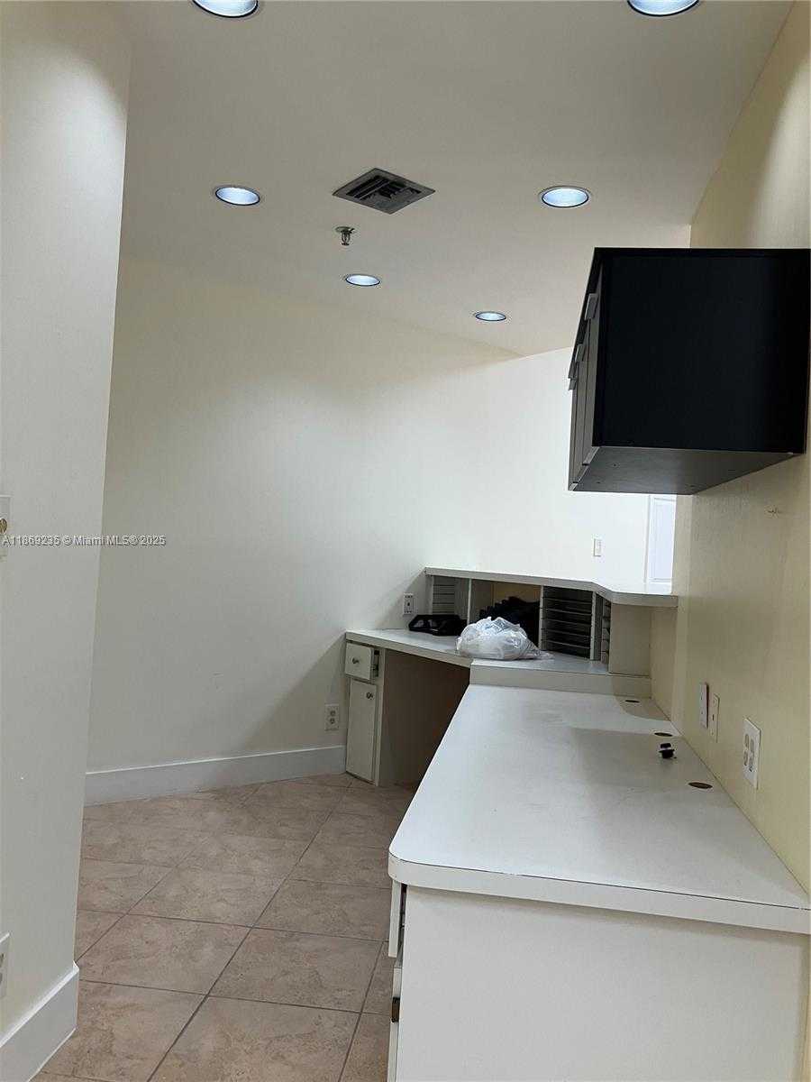 Small Image of 15600 SOUTH WEST 15600 SW 288 ST #310, Homestead Number 37