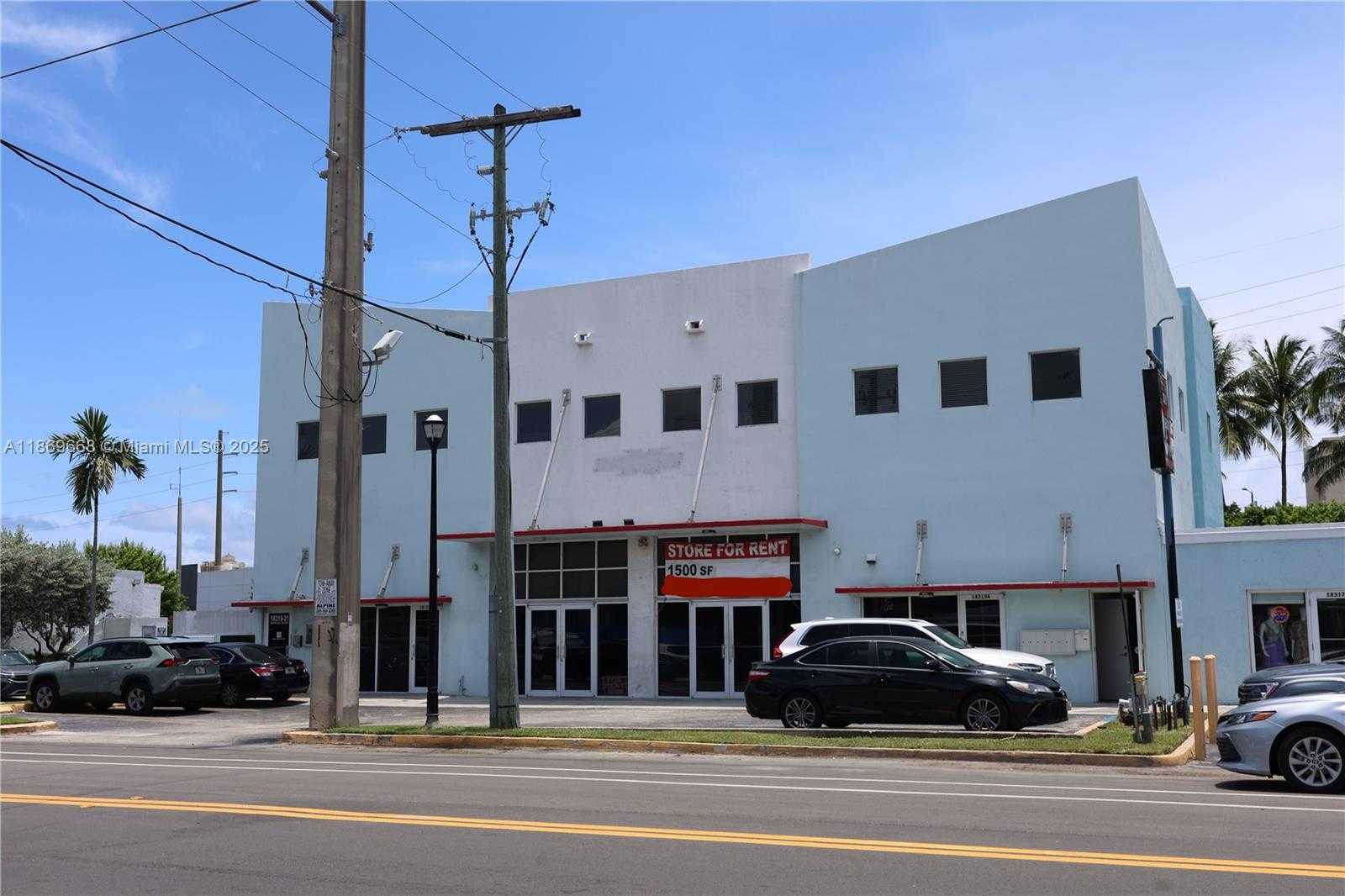 Small Image of 18319 WEST DIXIE HWY #206, North Miami Beach Number 7