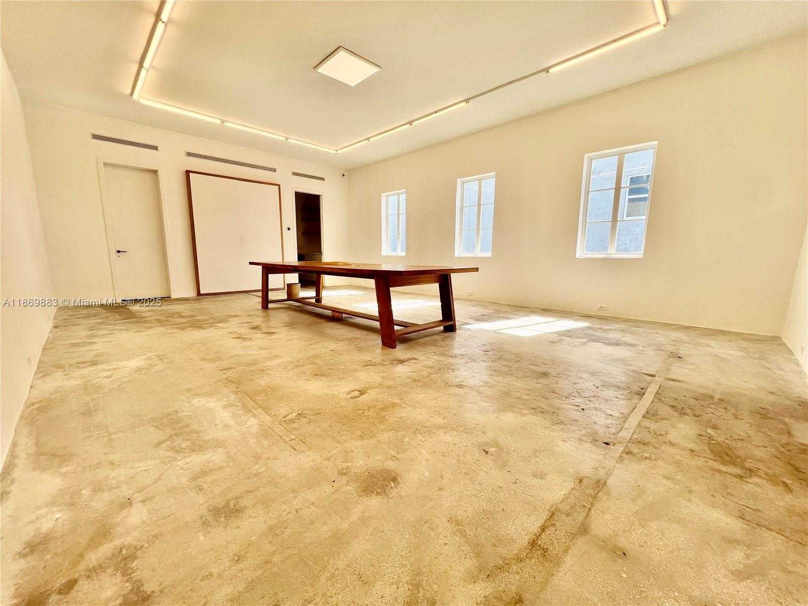 Small Image of 1031 NORTH WEST 21ST ST, Miami Number 17