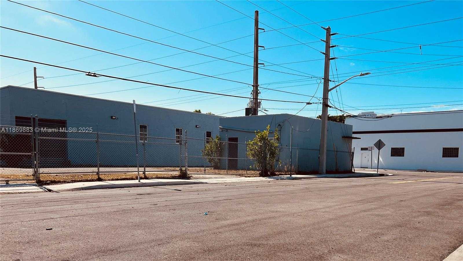Small Image of 1031 NORTH WEST 21ST ST, Miami Number 5