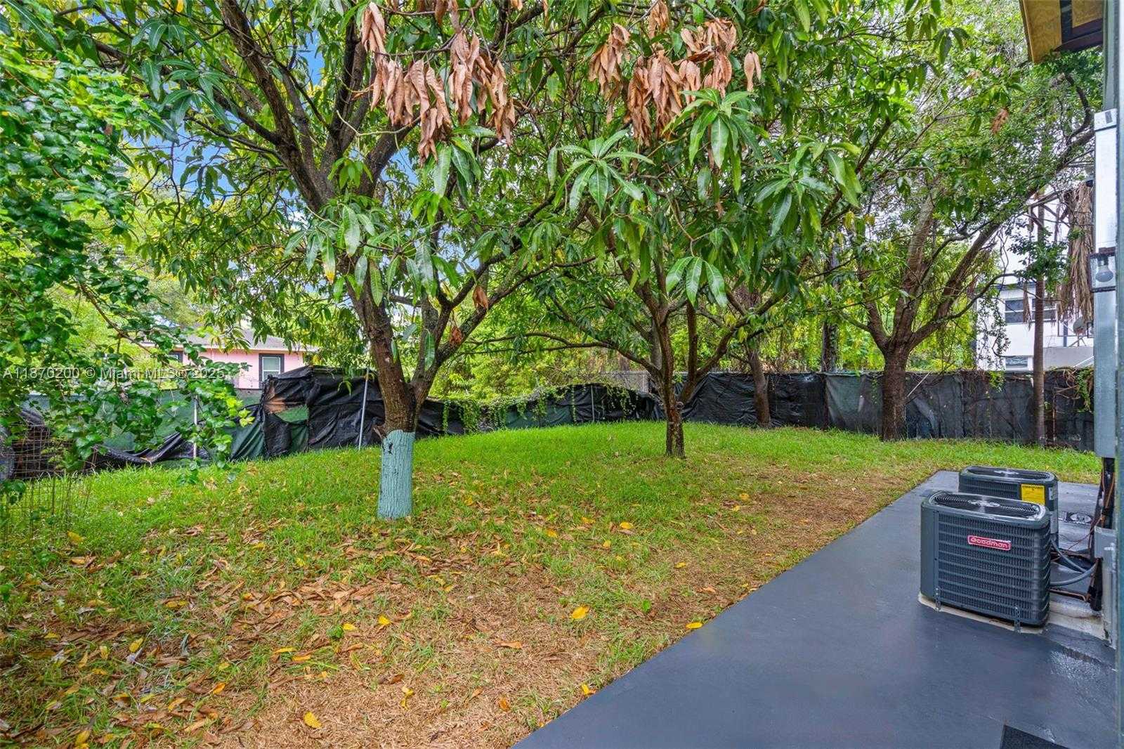 Small Image of 742 NORTH WEST 70TH ST, Miami Number 41