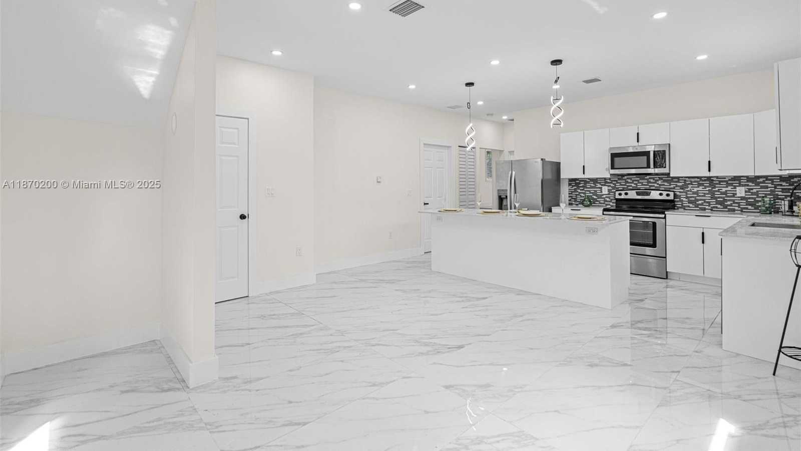 Small Image of 742 NORTH WEST 70TH ST, Miami Number 7