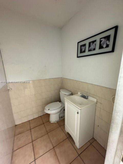Small Image of 1455 EAST 11TH AVE, Hialeah Number 6