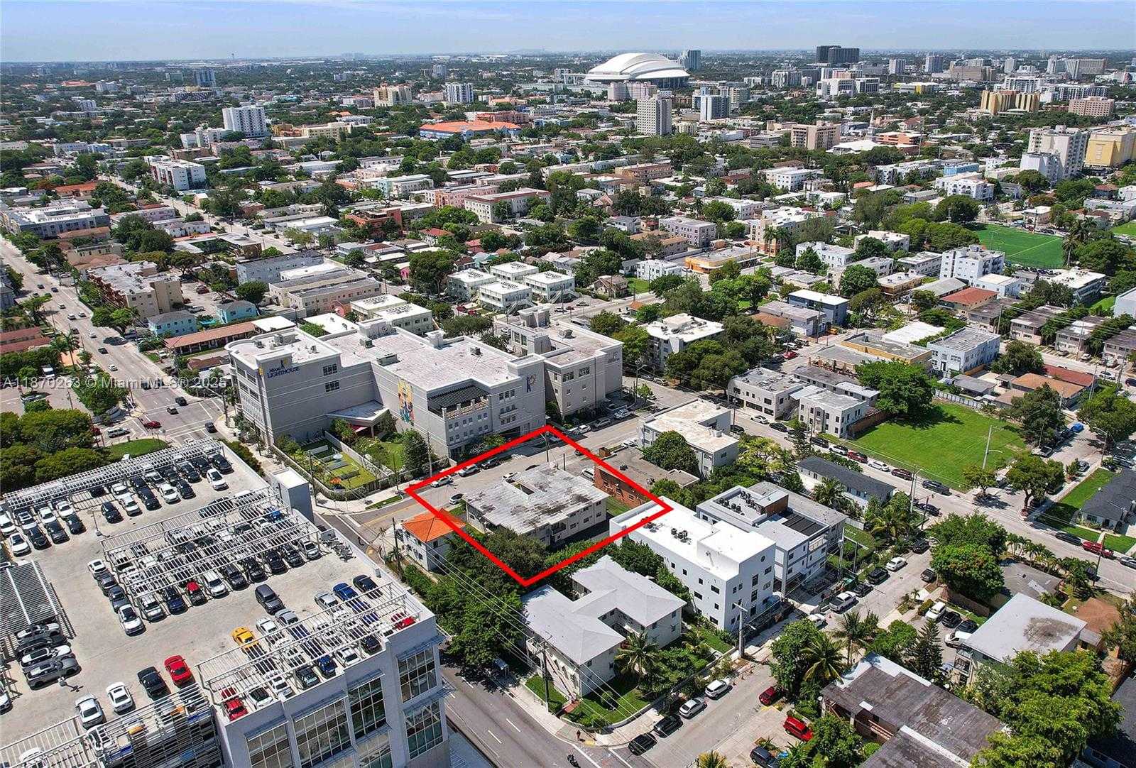 Small Image of 635 SOUTH WEST 7TH CT, Miami Number 5