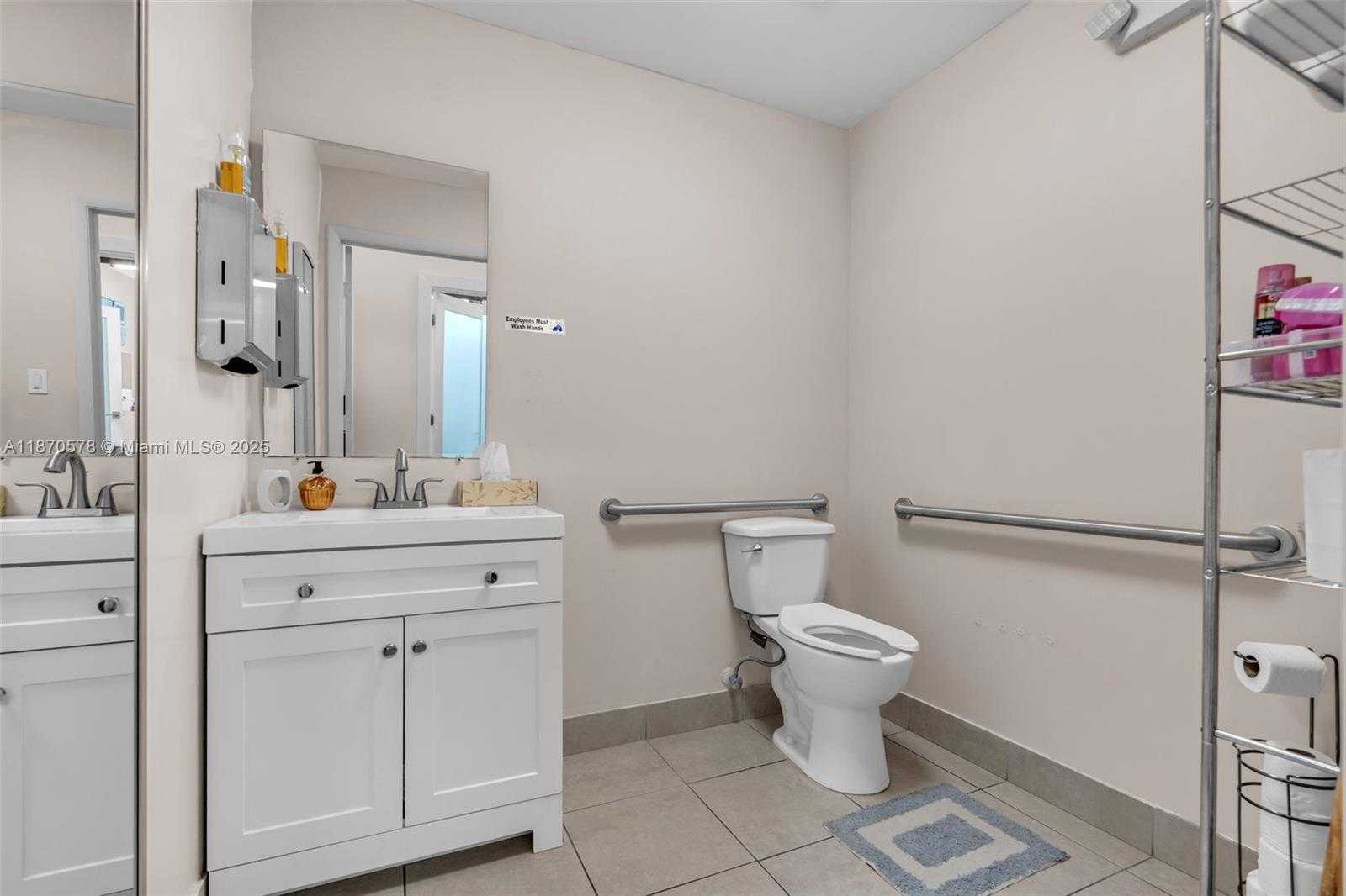 Small Image of 7801 NORTH WEST 95 ST, Hialeah Gardens Number 15