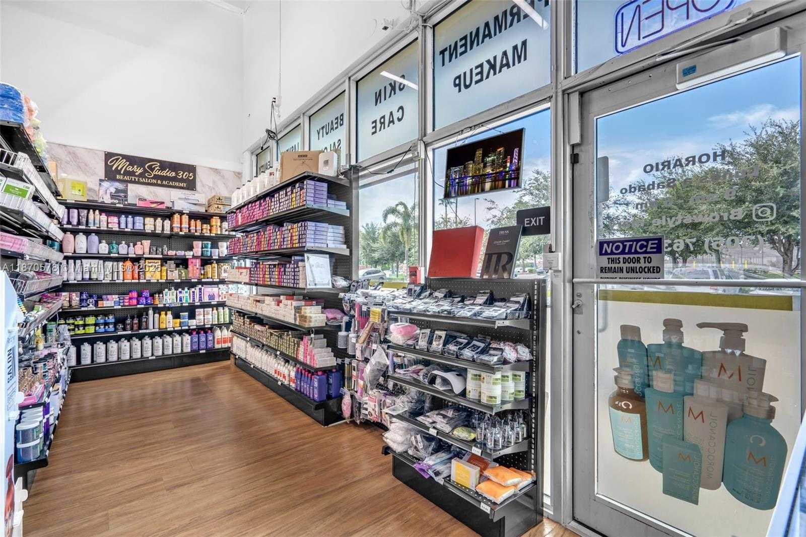 Small Image of 7801 NORTH WEST 95 ST, Hialeah Gardens Number 6