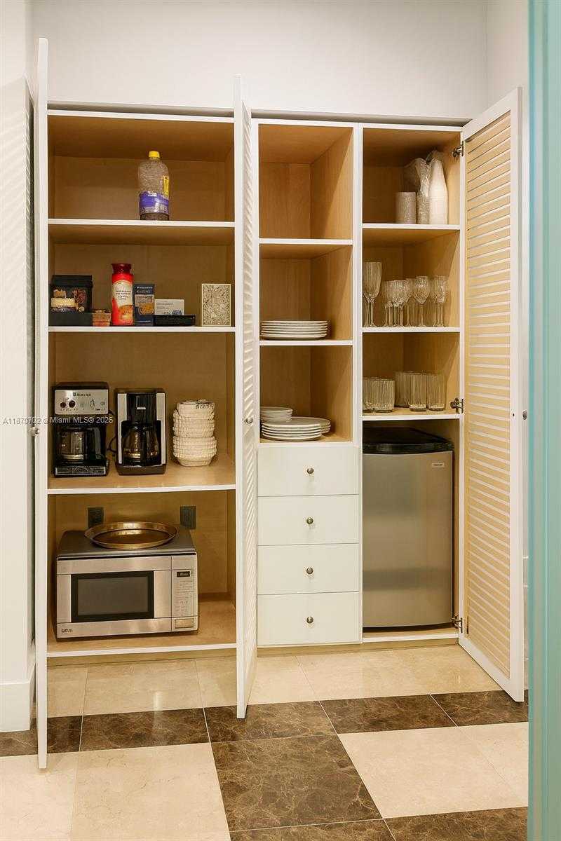 Small Image of 1110 BRICKELL AVE #607A, Miami Number 15