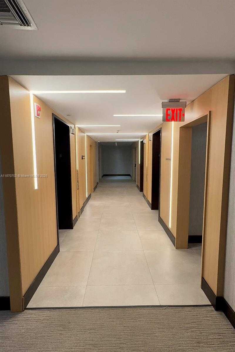 Small Image of 1110 BRICKELL AVE #607A, Miami Number 7