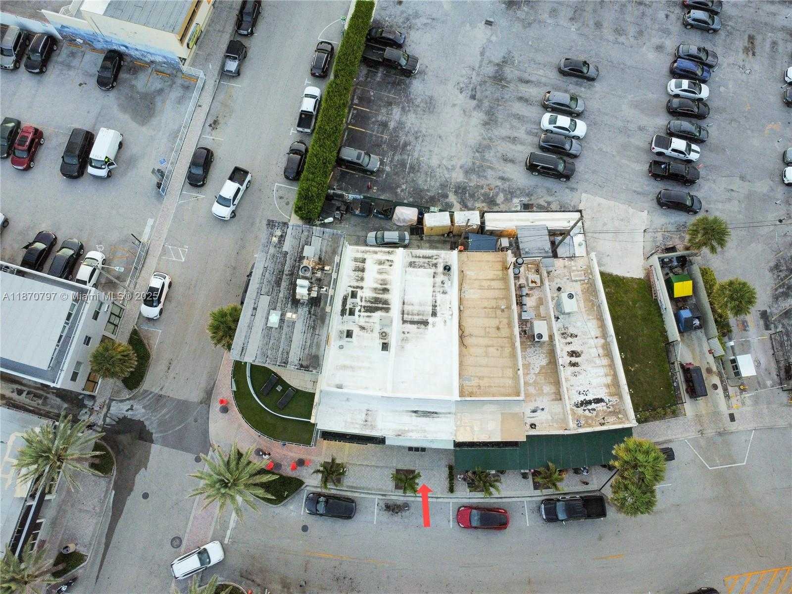 Small Image of 905 SUNRISE LN, Fort Lauderdale Number 26