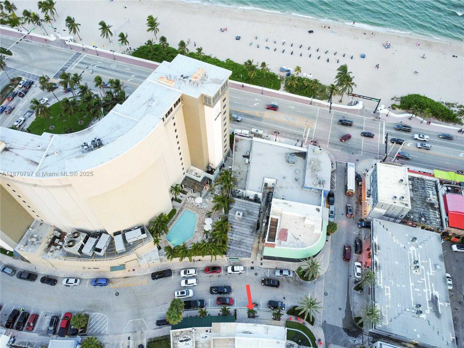 Small Image of 905 SUNRISE LN, Fort Lauderdale Number 30