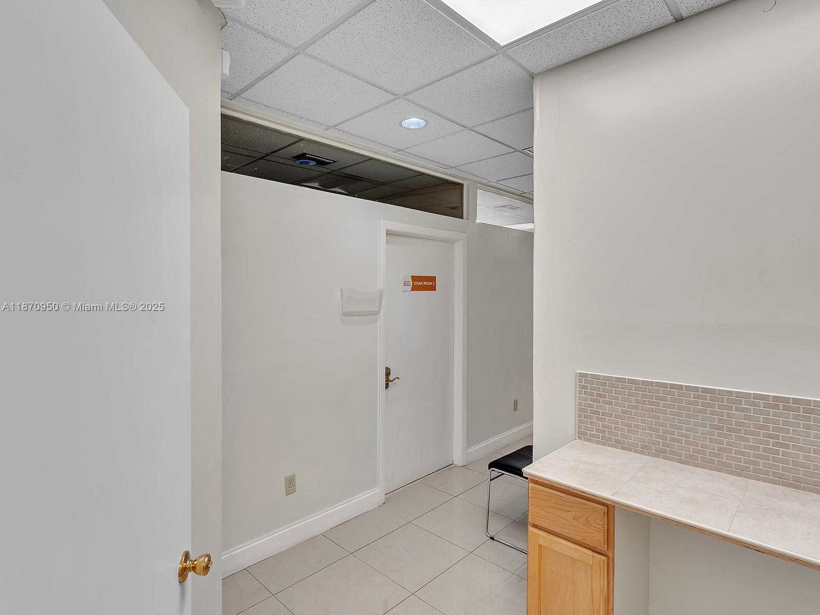 Small Image of 313 NORTH KROME AVE #313-317-319, Homestead Number 22