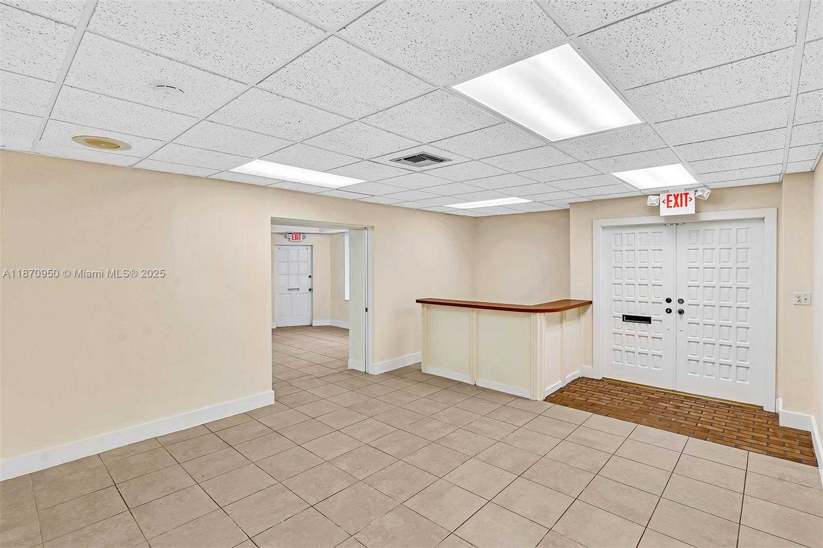 Small Image of 313 NORTH KROME AVE #313-317-319, Homestead Number 37