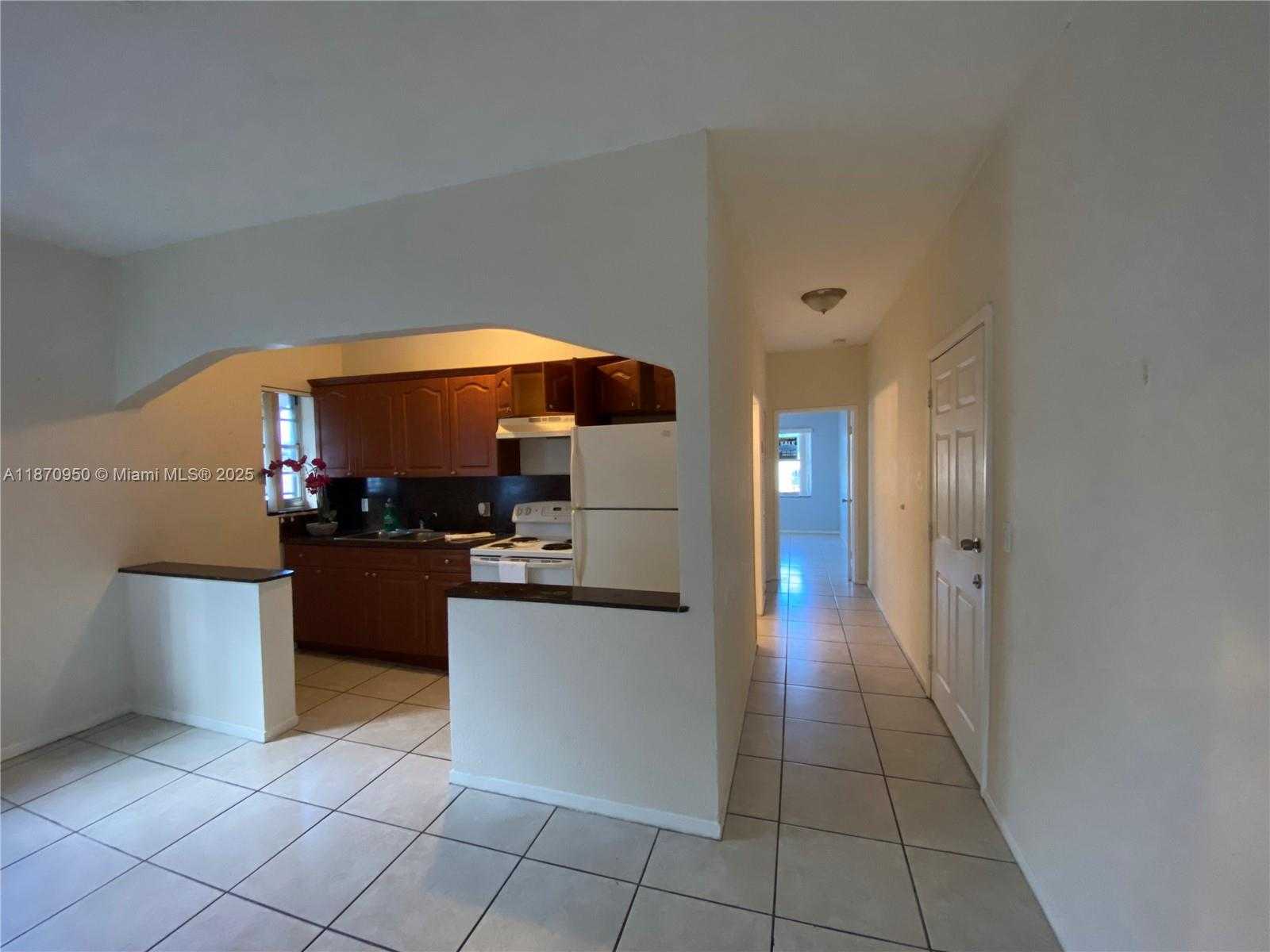 Small Image of 313 NORTH KROME AVE #313-317-319, Homestead Number 48