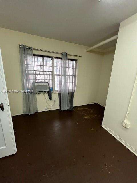 Small Image of 277 Coral Wy, Coral Gables, FL 33134, USA Number 4