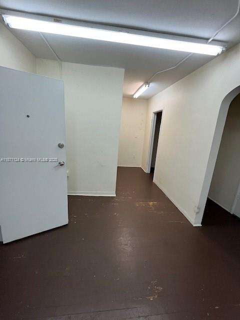 Small Image of 277 Coral Wy, Coral Gables, FL 33134, USA Number 5