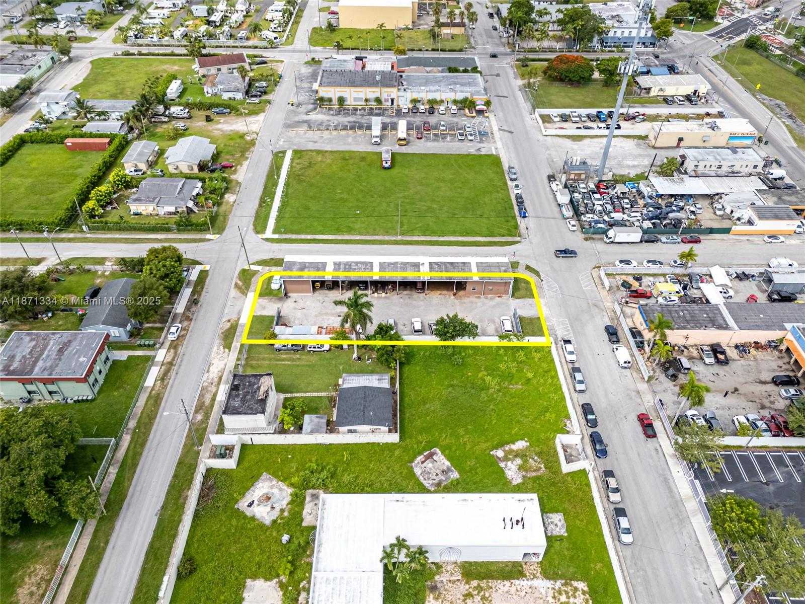 Small Image of 105 NORTH EAST 1ST RD, Homestead Number 49