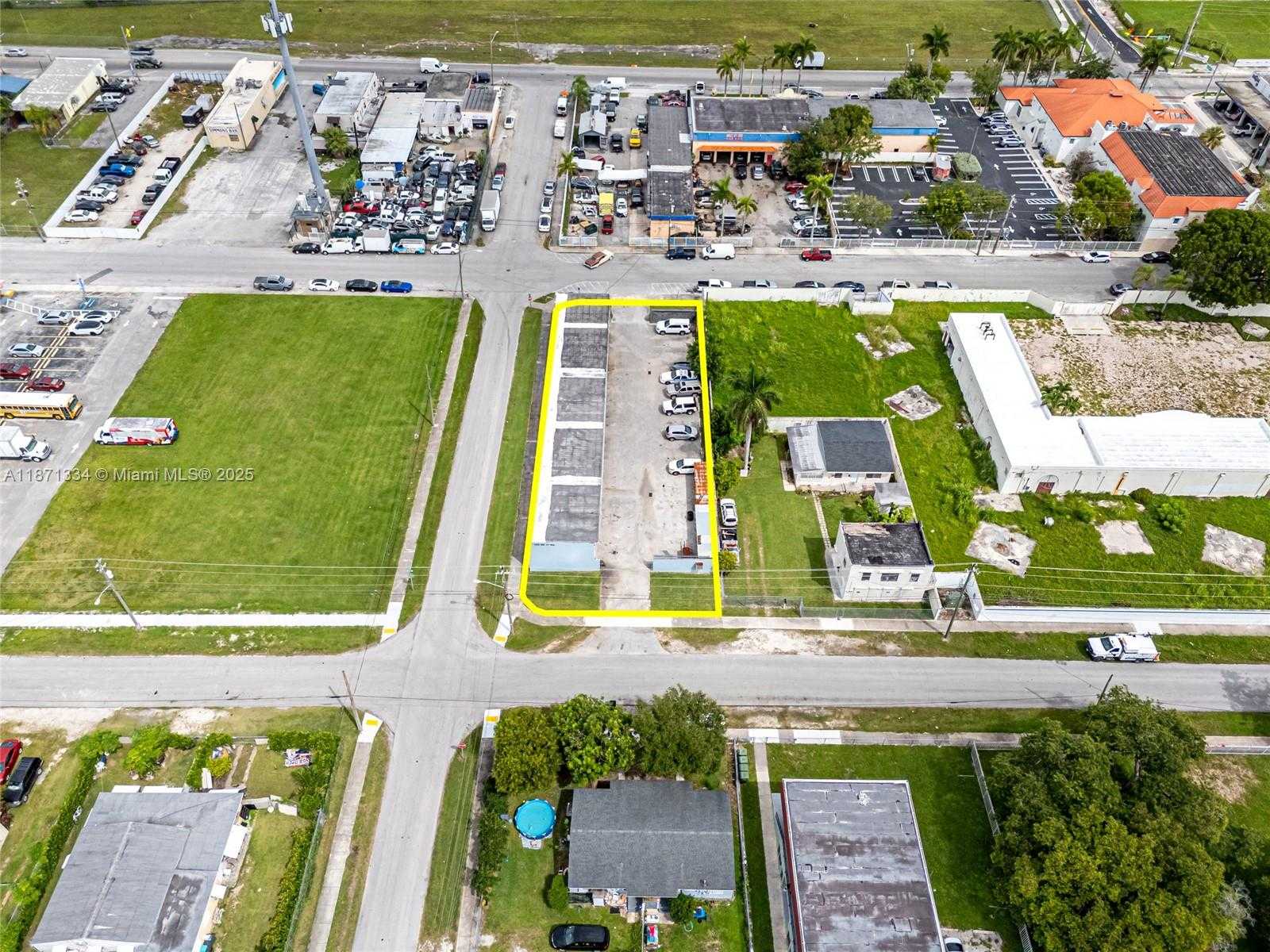 Small Image of 105 NORTH EAST 1ST RD, Homestead Number 50