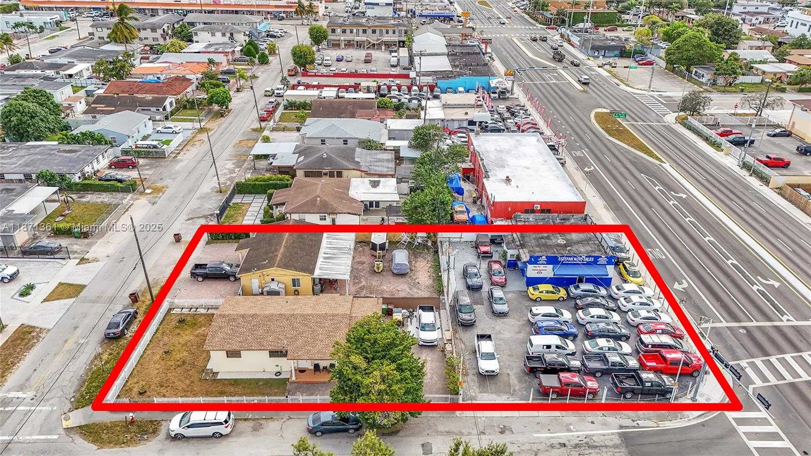 Small Image of 4265 EAST 8TH AVE, Hialeah Number 2