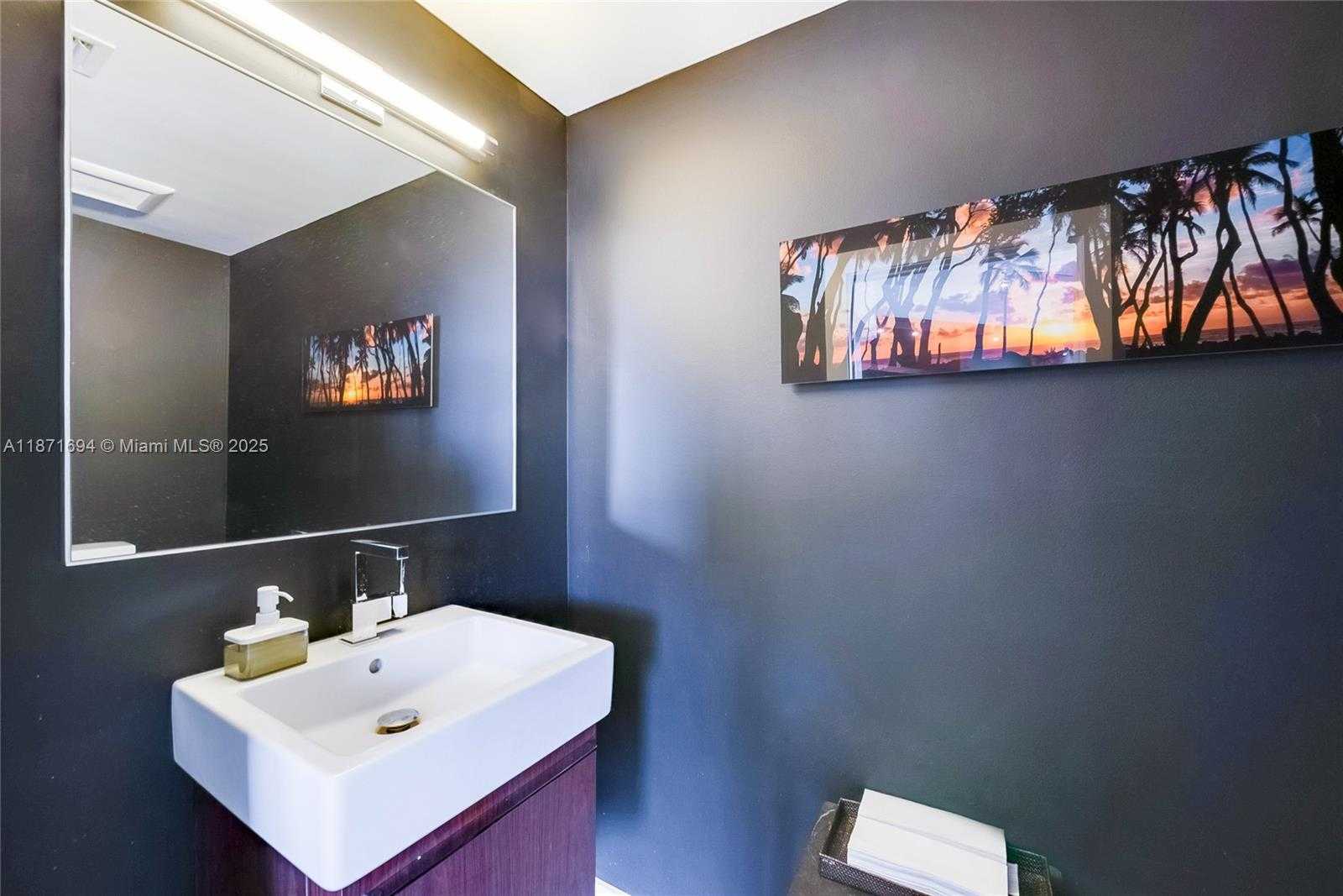 Small Image of 3339 VIRGINIA STREET #120, Miami Number 7