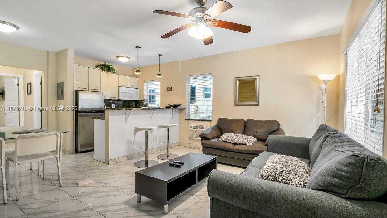 Small Image of 3405 NORTH OCEAN DR, Hollywood Number 12