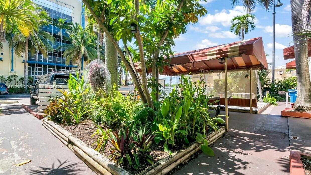 Small Image of 3405 NORTH OCEAN DR, Hollywood Number 3