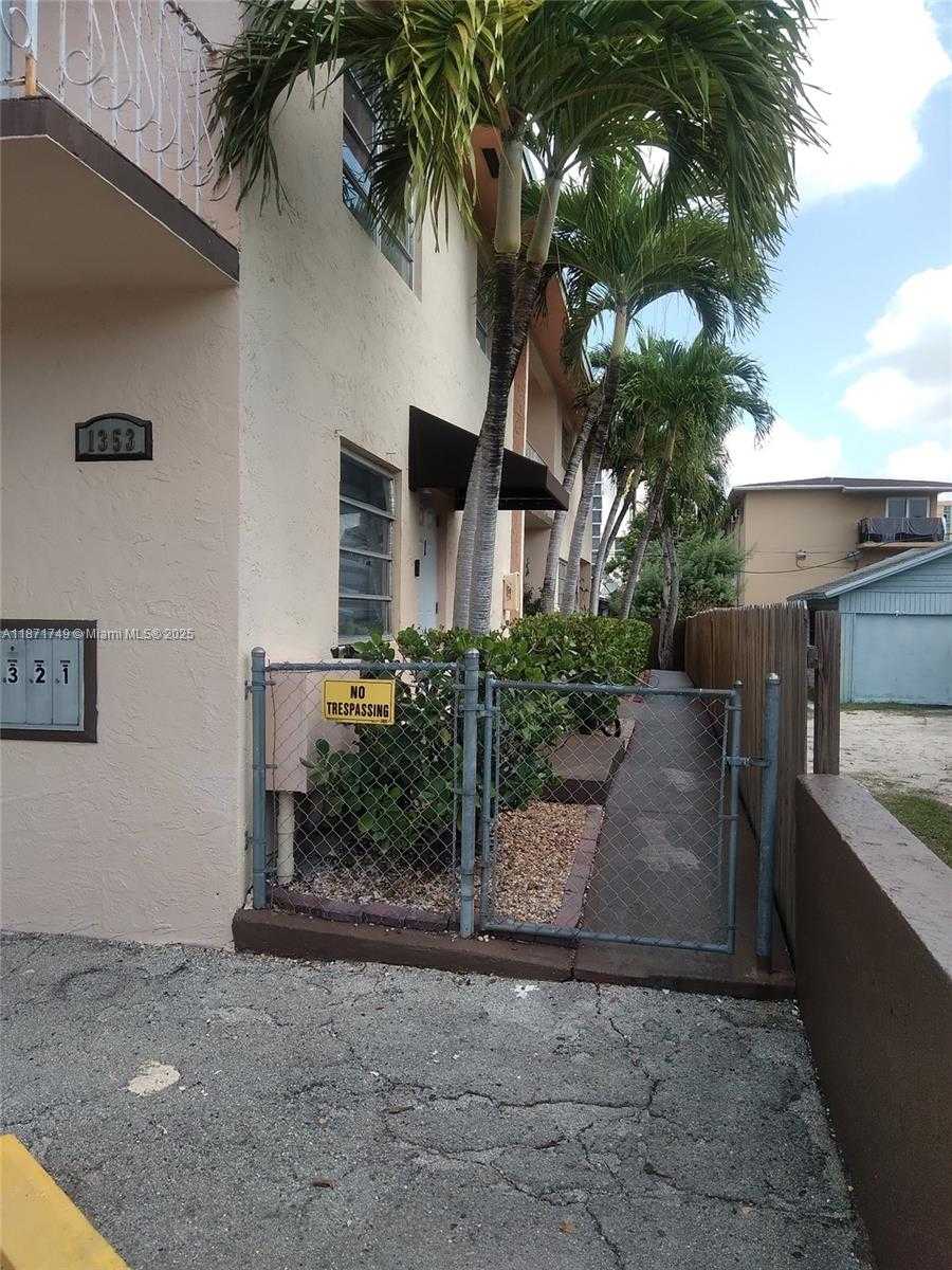 Small Image of 1353 NORTH WEST 5 ST, Miami Number 2