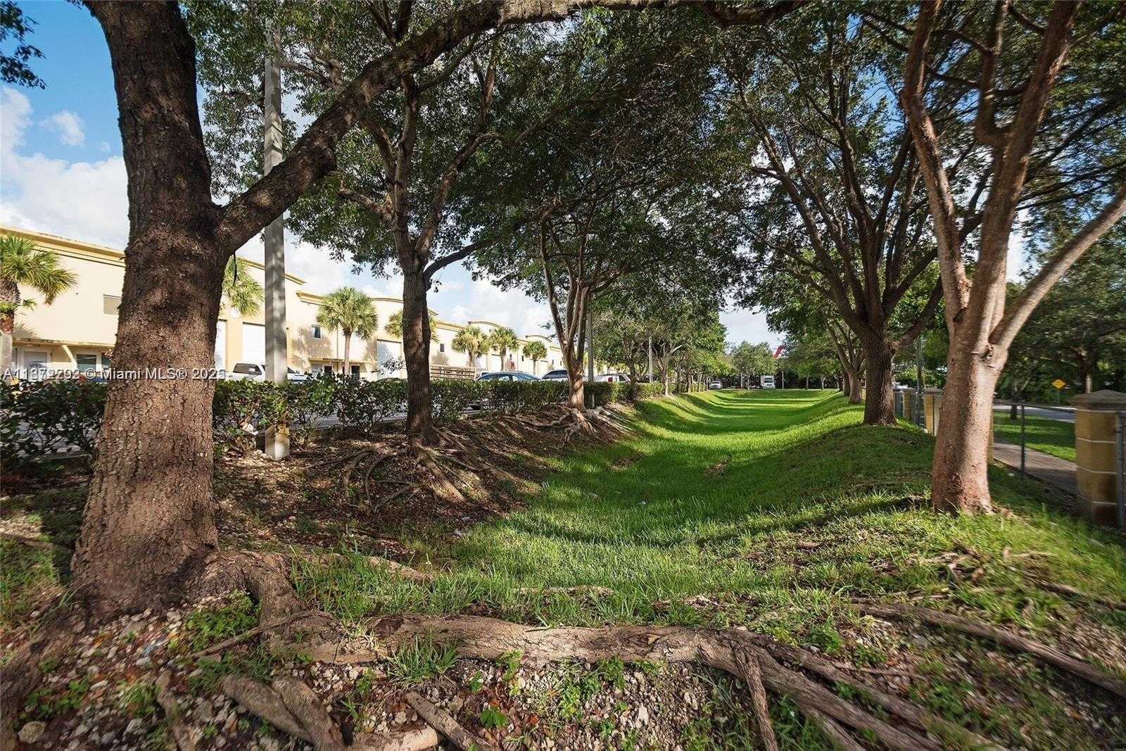 Small Image of 201 SOUTH WEST 2ND AVE #104, Florida City Number 18