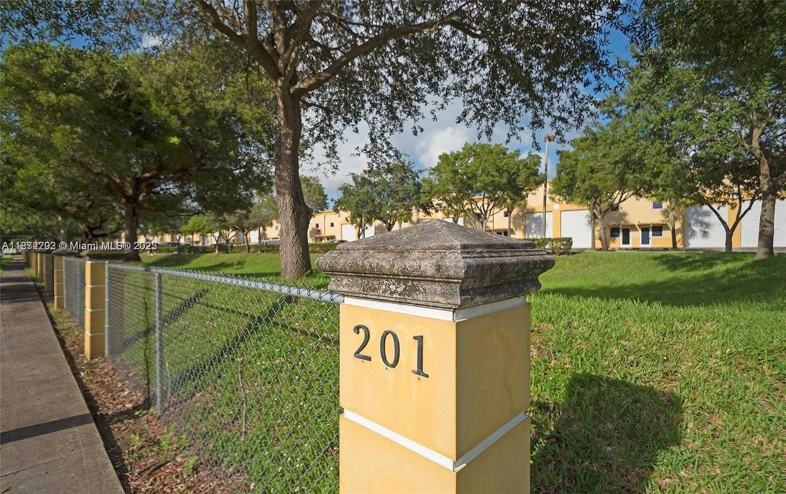 Small Image of 201 SOUTH WEST 2ND AVE #104, Florida City Number 19