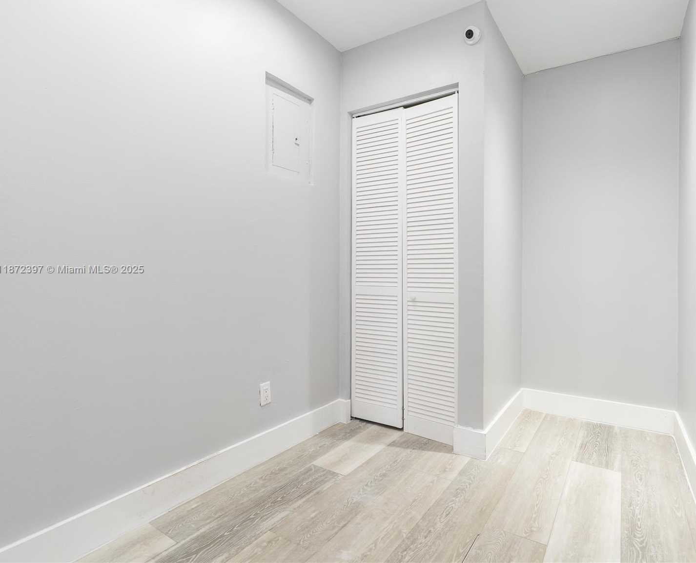 Small Image of 215 SOUTH WEST 17TH ST, Fort Lauderdale Number 11