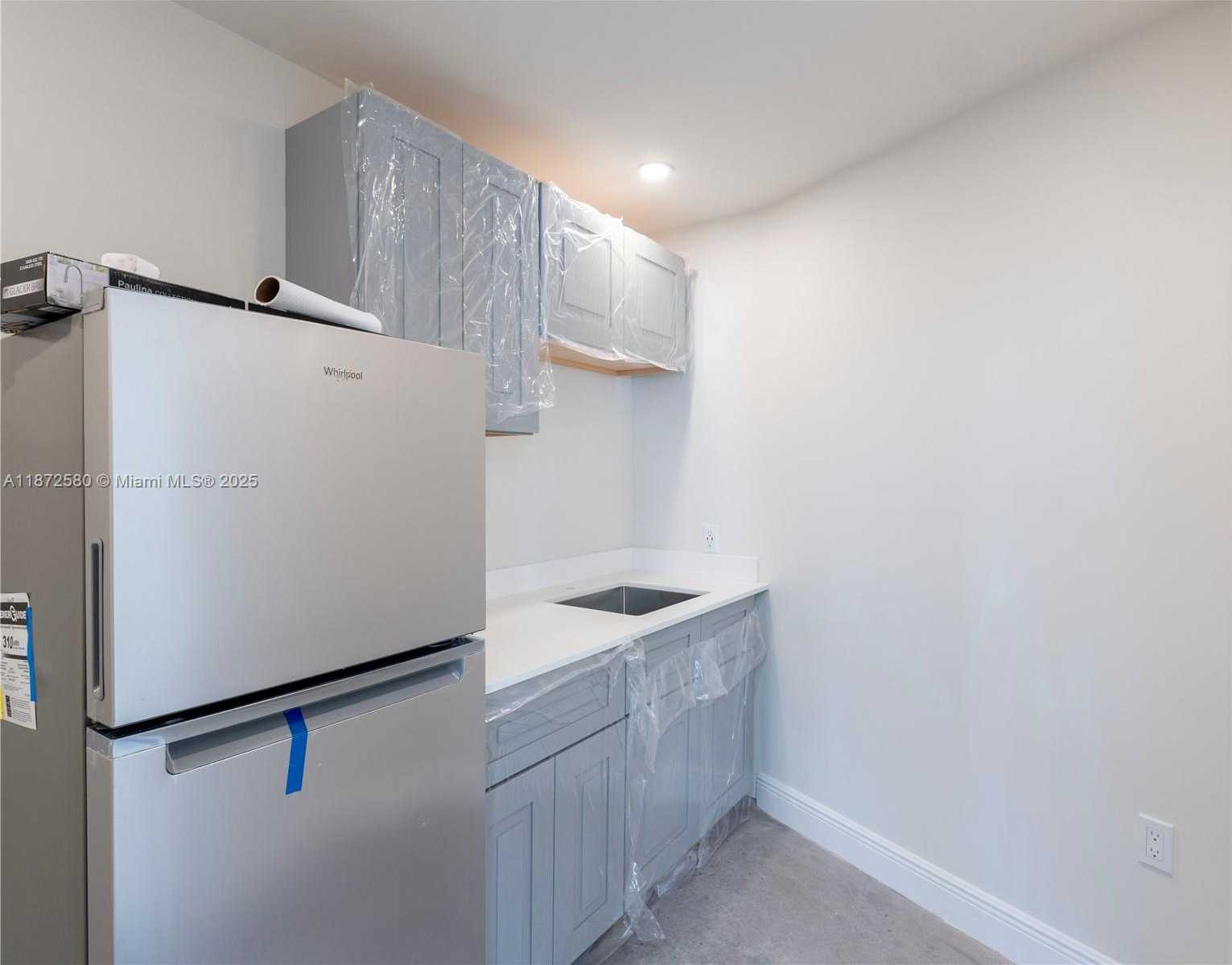 Small Image of 2701 PONCE DE LEON BLVD, Coral Gables Number 25