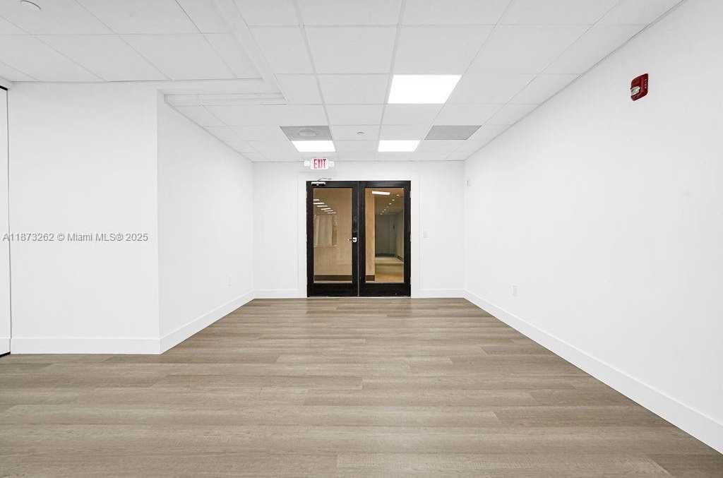 Small Image of 1110 BRICKELL AVE #310A-B, Miami Number 19