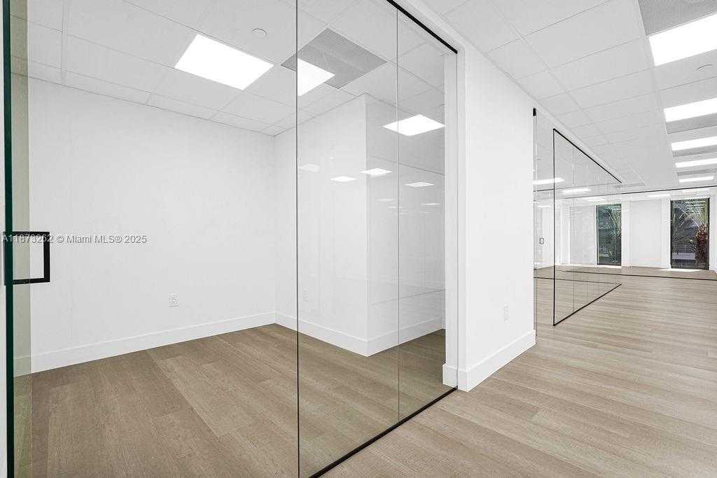 Small Image of 1110 BRICKELL AVE #310A-B, Miami Number 21