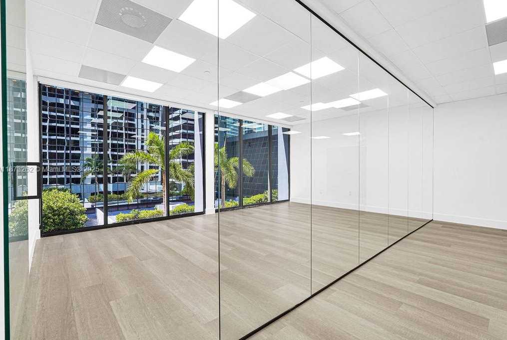 Small Image of 1110 BRICKELL AVE #310A-B, Miami Number 22