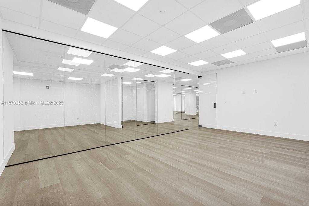 Small Image of 1110 BRICKELL AVE #310A-B, Miami Number 25