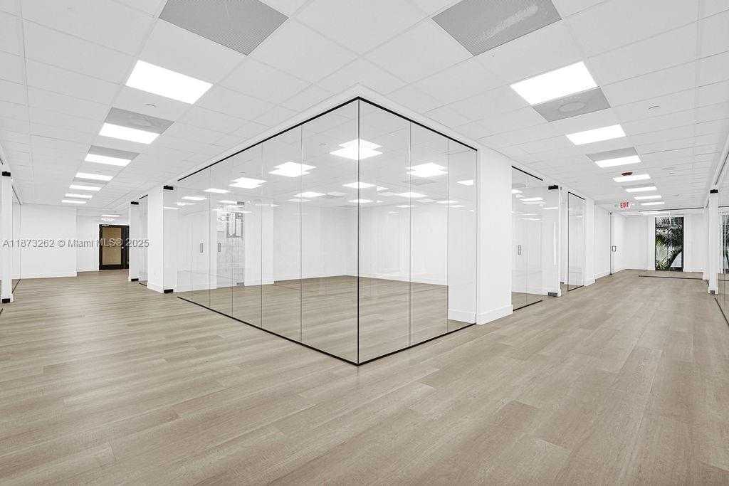 Small Image of 1110 BRICKELL AVE #310A-B, Miami Number 43