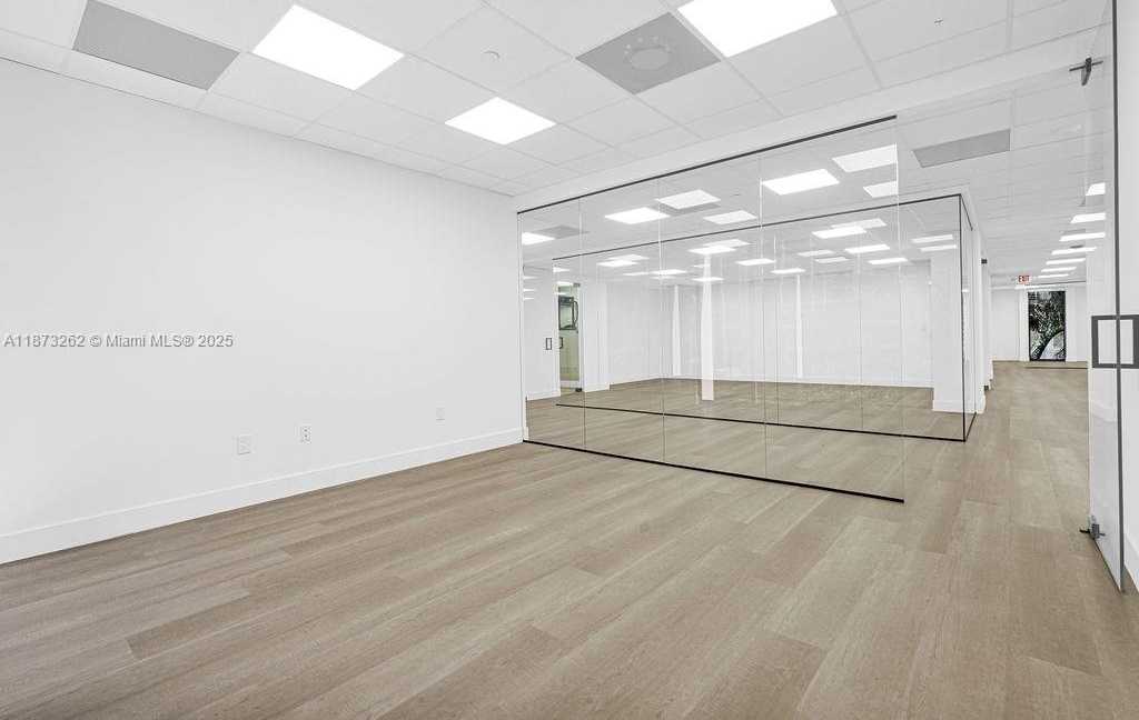 Small Image of 1110 BRICKELL AVE #310A-B, Miami Number 47