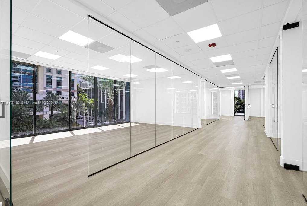 Small Image of 1110 BRICKELL AVE #310A-B, Miami Number 57