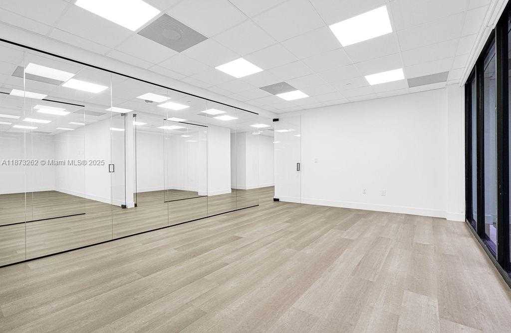 Small Image of 1110 BRICKELL AVE #310A-B, Miami Number 60