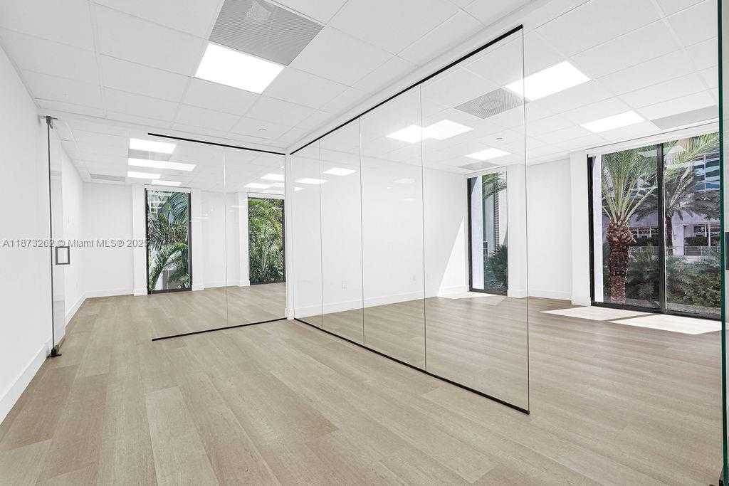 Small Image of 1110 BRICKELL AVE #310A-B, Miami Number 63