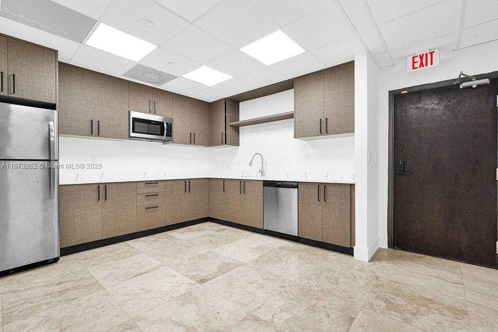 Small Image of 1110 BRICKELL AVE #310A-B, Miami Number 73
