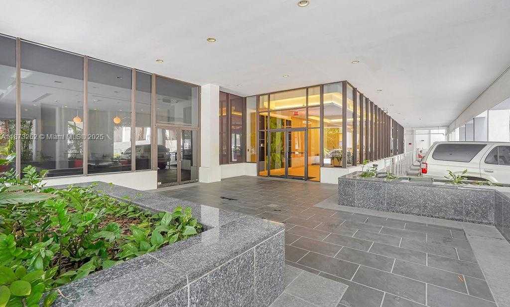 Small Image of 1110 BRICKELL AVE #310A-B, Miami Number 78