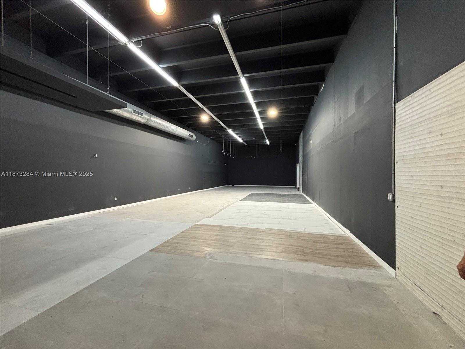 Small Image of 3281 NORTH WEST 78TH AVE, Doral Number 8